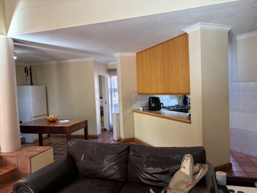 To Let 3 Bedroom Property for Rent in Faerie Glen Gauteng