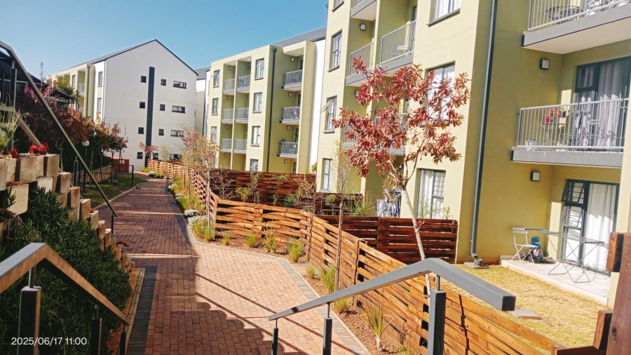 2 Bedroom Property for Sale in Lilianton Gauteng