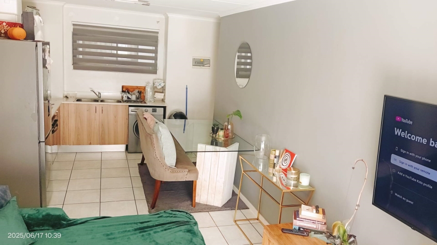 2 Bedroom Property for Sale in Lilianton Gauteng