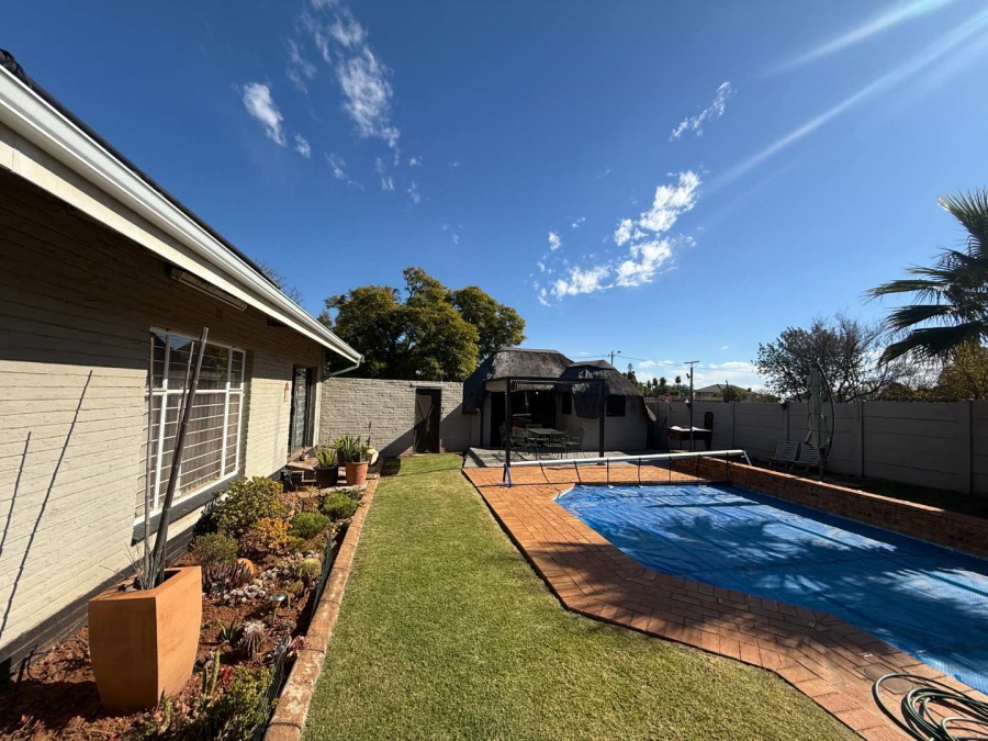 3 Bedroom Property for Sale in Horison Gauteng