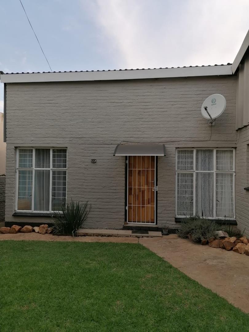 3 Bedroom Property for Sale in Horison Gauteng