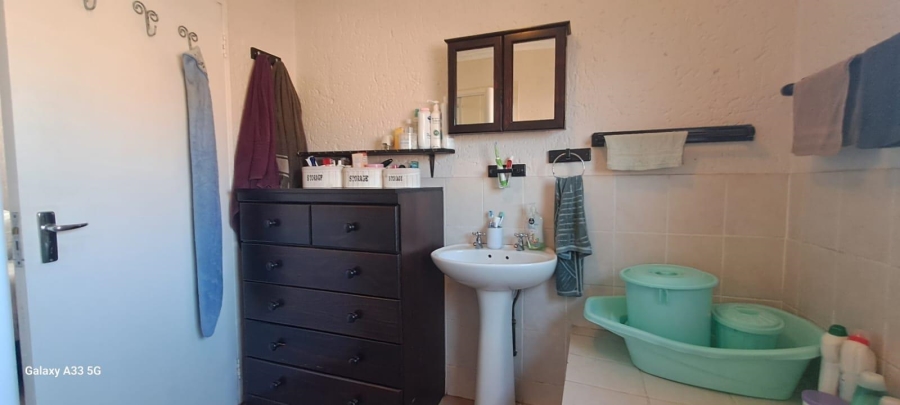 3 Bedroom Property for Sale in Buccleuch Gauteng