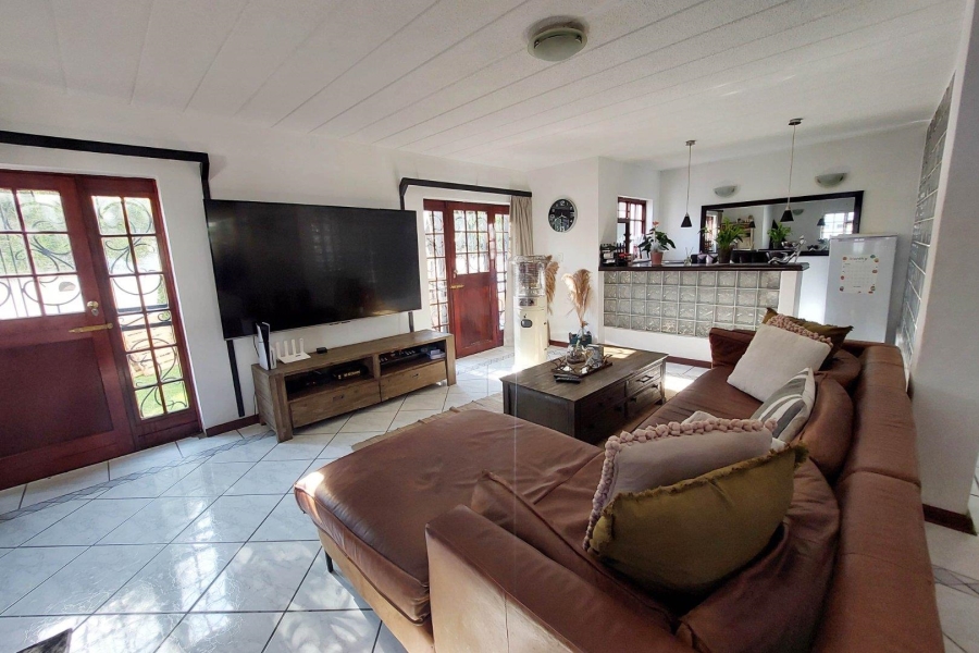 4 Bedroom Property for Sale in Barbeque Downs Gauteng