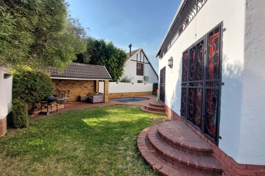 4 Bedroom Property for Sale in Barbeque Downs Gauteng