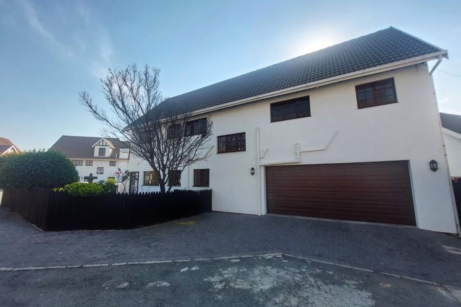 4 Bedroom Property for Sale in Barbeque Downs Gauteng
