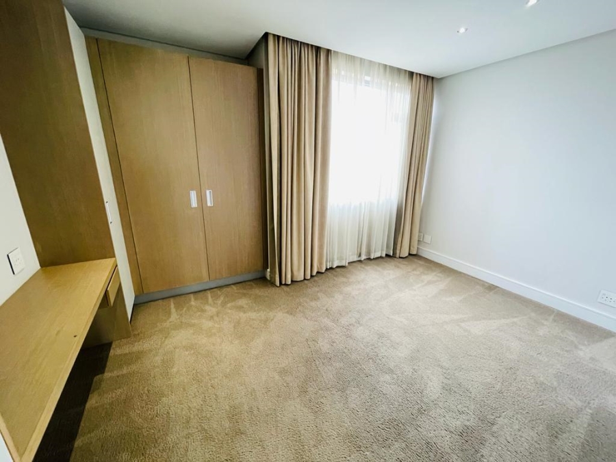To Let 2 Bedroom Property for Rent in Sandown Gauteng