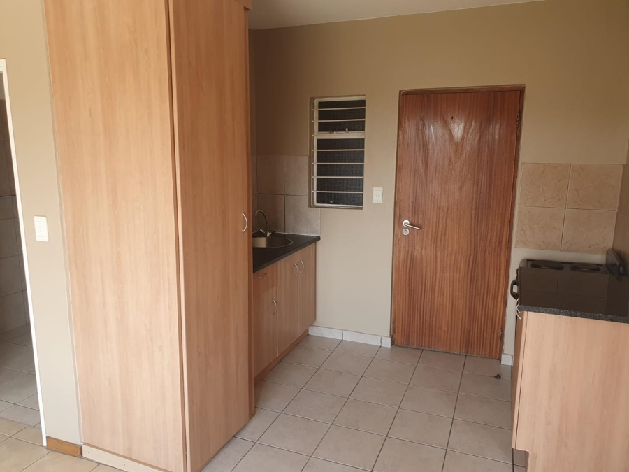 To Let 1 Bedroom Property for Rent in Auckland Park Gauteng
