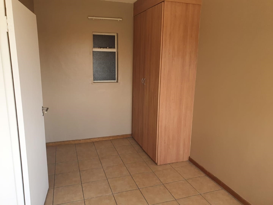 To Let 1 Bedroom Property for Rent in Auckland Park Gauteng