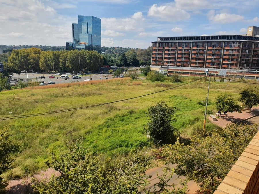 To Let 1 Bedroom Property for Rent in Auckland Park Gauteng