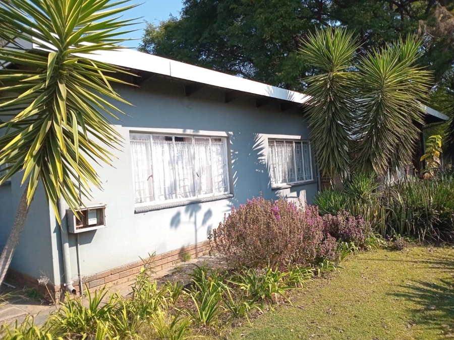 3 Bedroom Property for Sale in East Lynne Gauteng