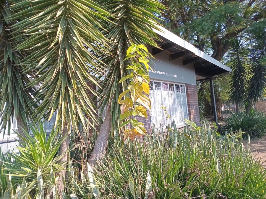 3 Bedroom Property for Sale in East Lynne Gauteng