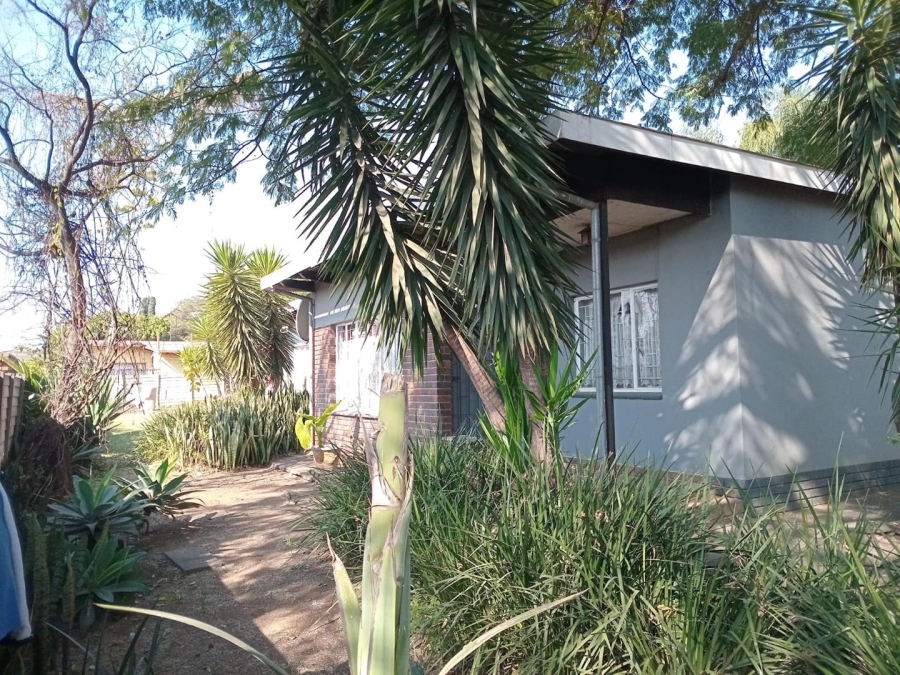 3 Bedroom Property for Sale in East Lynne Gauteng