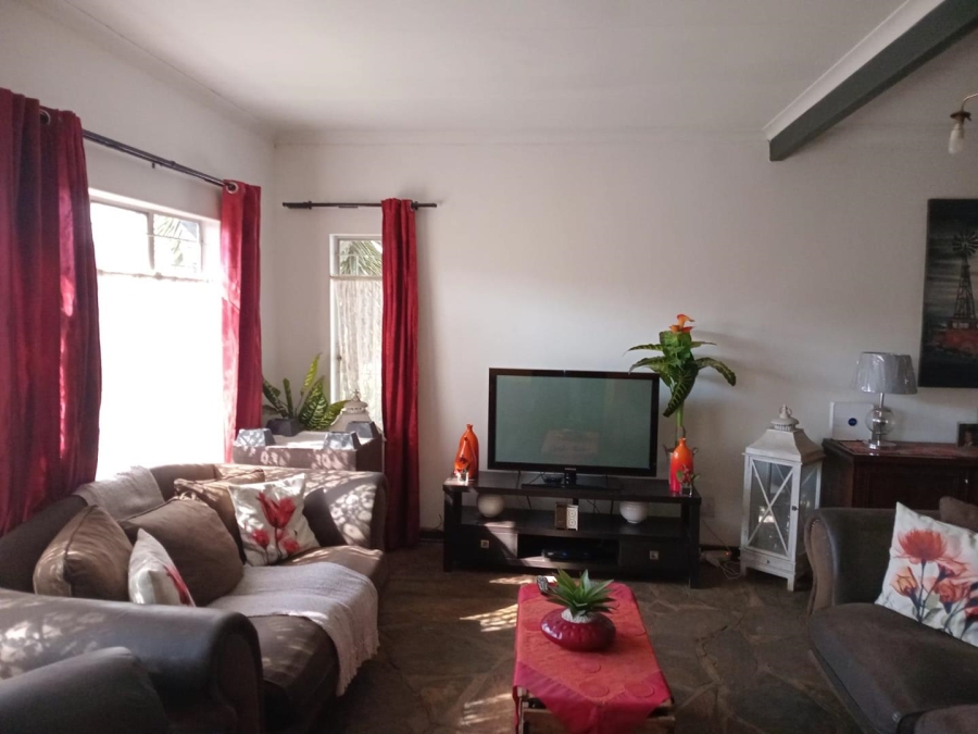 3 Bedroom Property for Sale in East Lynne Gauteng