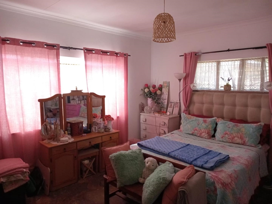 3 Bedroom Property for Sale in East Lynne Gauteng