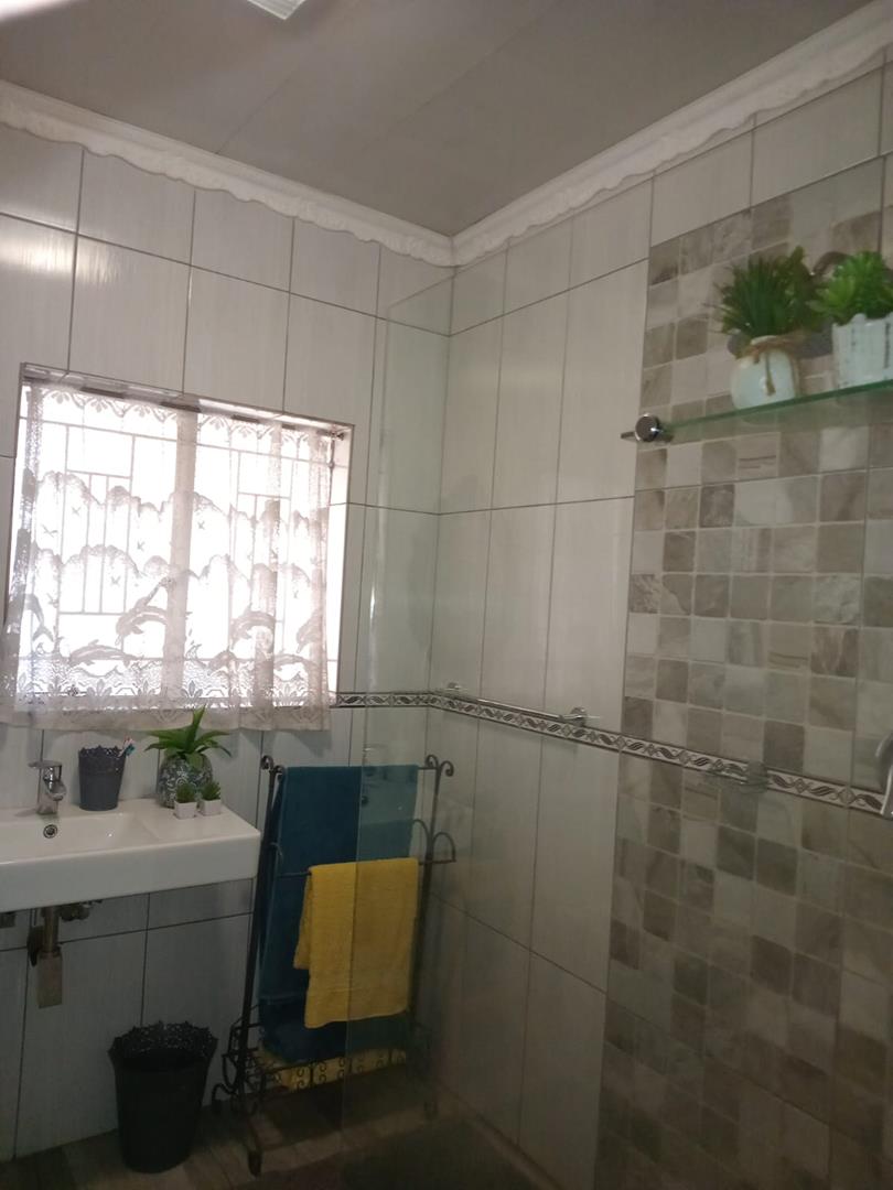 3 Bedroom Property for Sale in East Lynne Gauteng