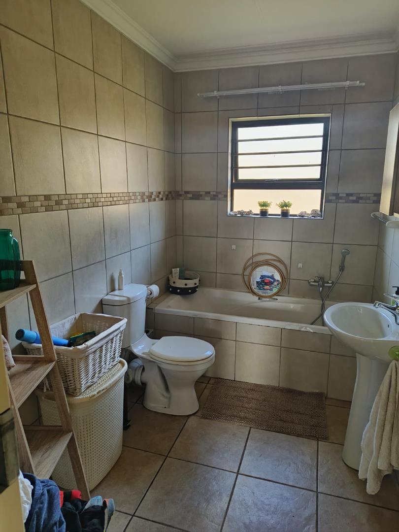 3 Bedroom Property for Sale in Equestria Gauteng