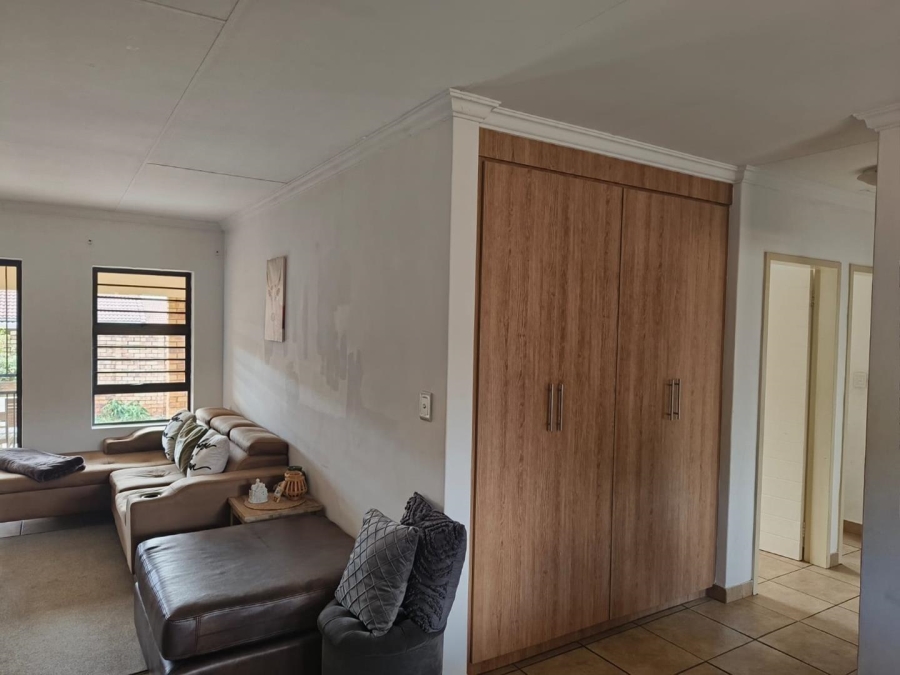 3 Bedroom Property for Sale in Equestria Gauteng