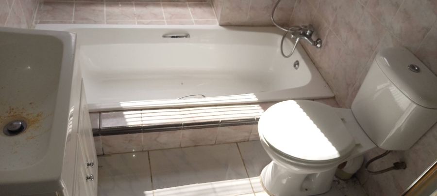 2 Bedroom Property for Sale in Terenure Gauteng