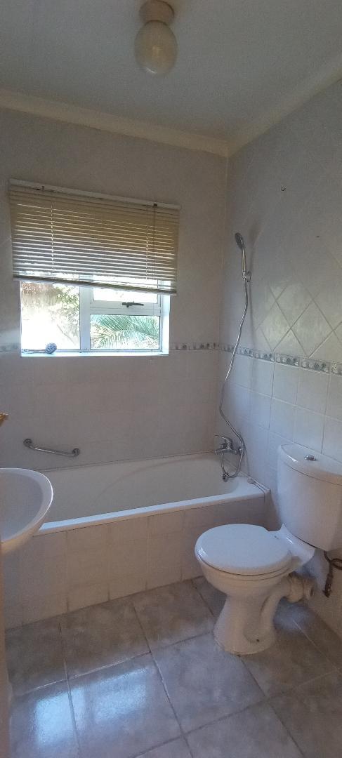 2 Bedroom Property for Sale in Terenure Gauteng