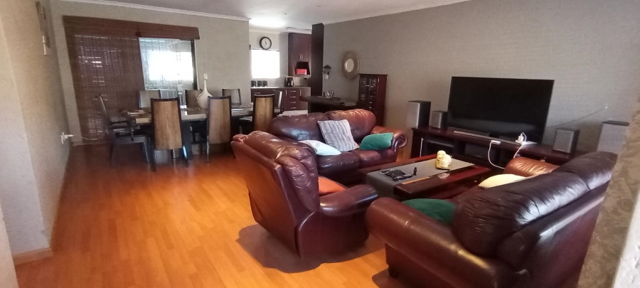 3 Bedroom Property for Sale in Terenure Gauteng