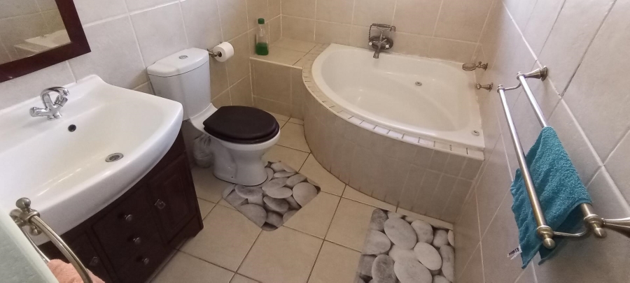 3 Bedroom Property for Sale in Terenure Gauteng