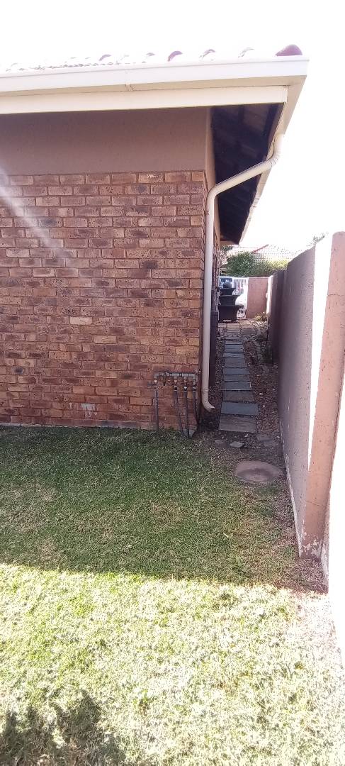 3 Bedroom Property for Sale in Terenure Gauteng