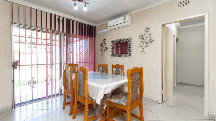 3 Bedroom Property for Sale in Mackenzie Park Gauteng