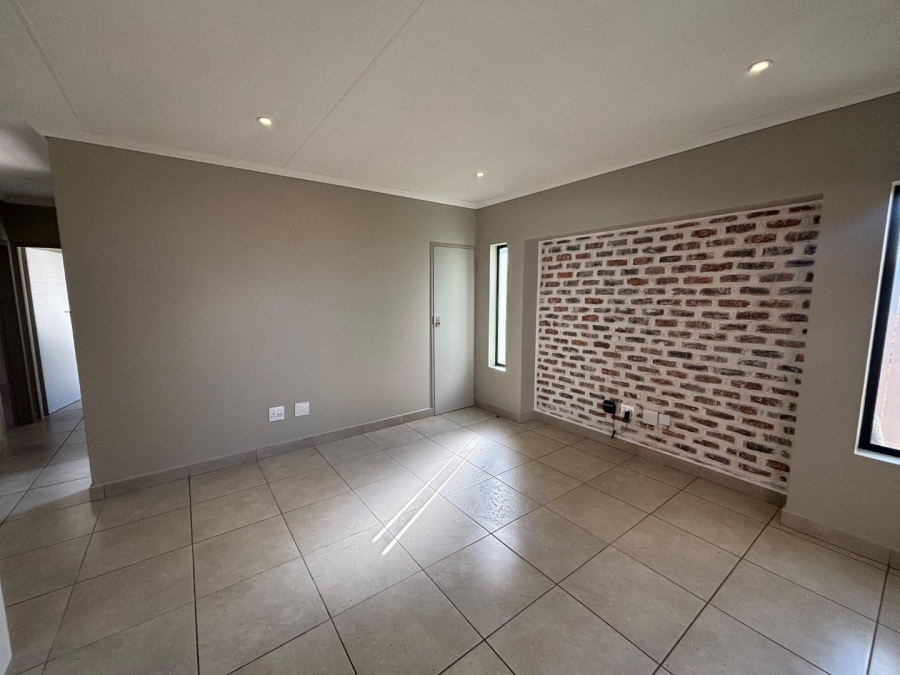 To Let 3 Bedroom Property for Rent in Nietgedacht Gauteng