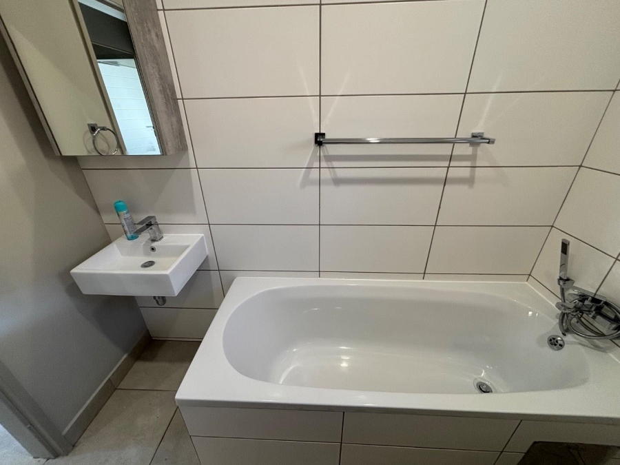 To Let 3 Bedroom Property for Rent in Nietgedacht Gauteng