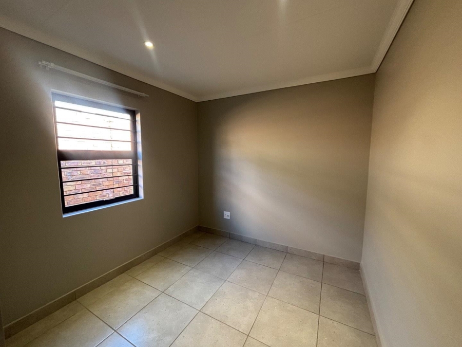 To Let 3 Bedroom Property for Rent in Nietgedacht Gauteng