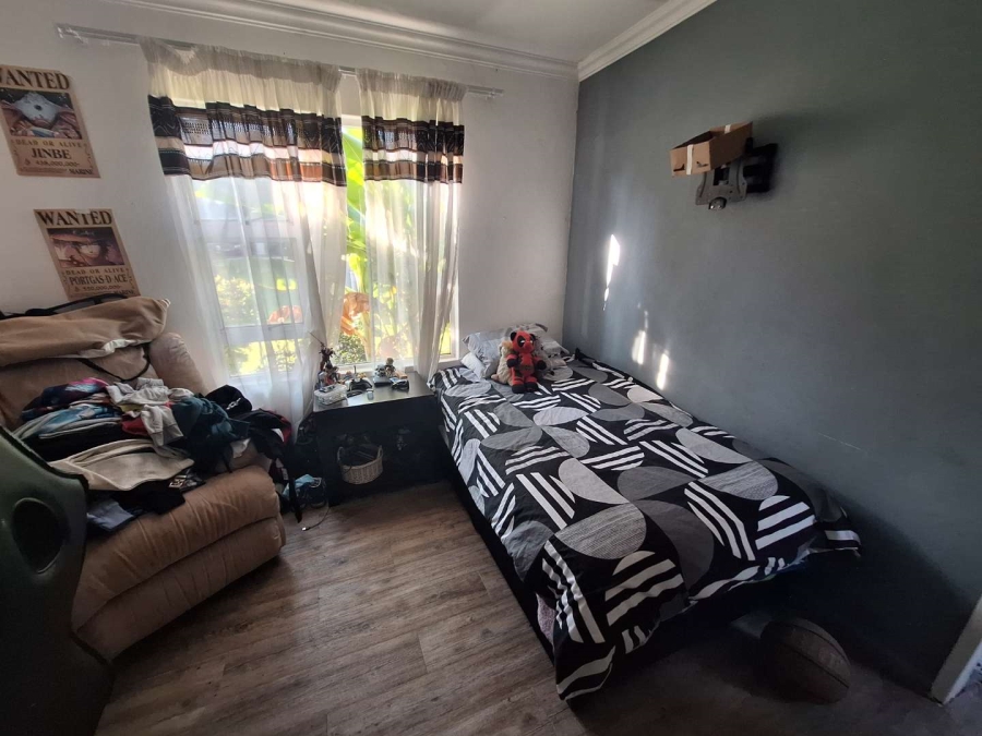 To Let 2 Bedroom Property for Rent in Weltevreden Park Gauteng