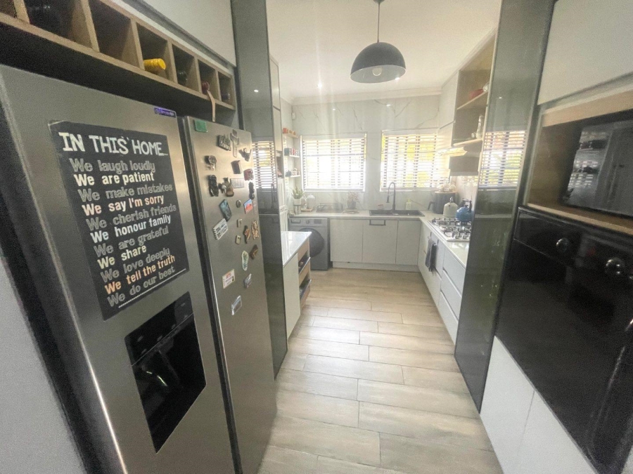 3 Bedroom Property for Sale in Esther Park Gauteng