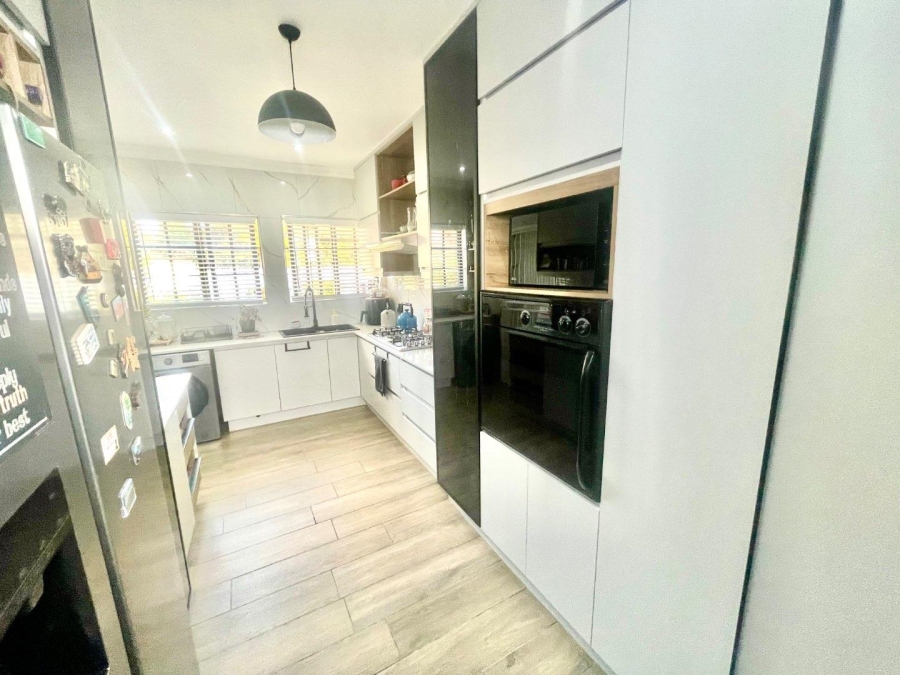 3 Bedroom Property for Sale in Esther Park Gauteng