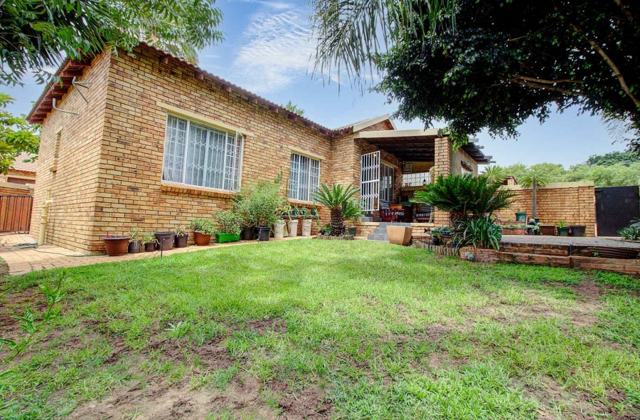 3 Bedroom Property for Sale in North Riding Gauteng