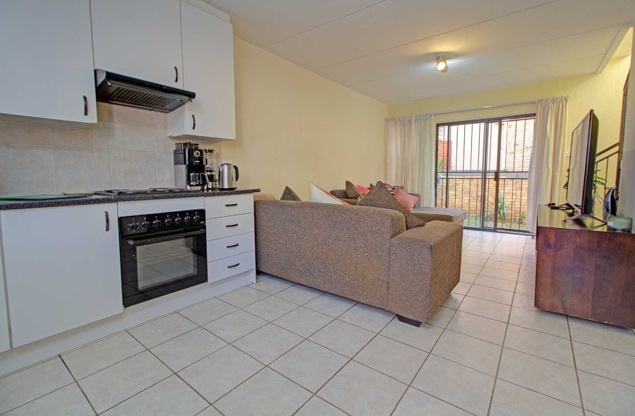 3 Bedroom Property for Sale in Wilgeheuwel Gauteng