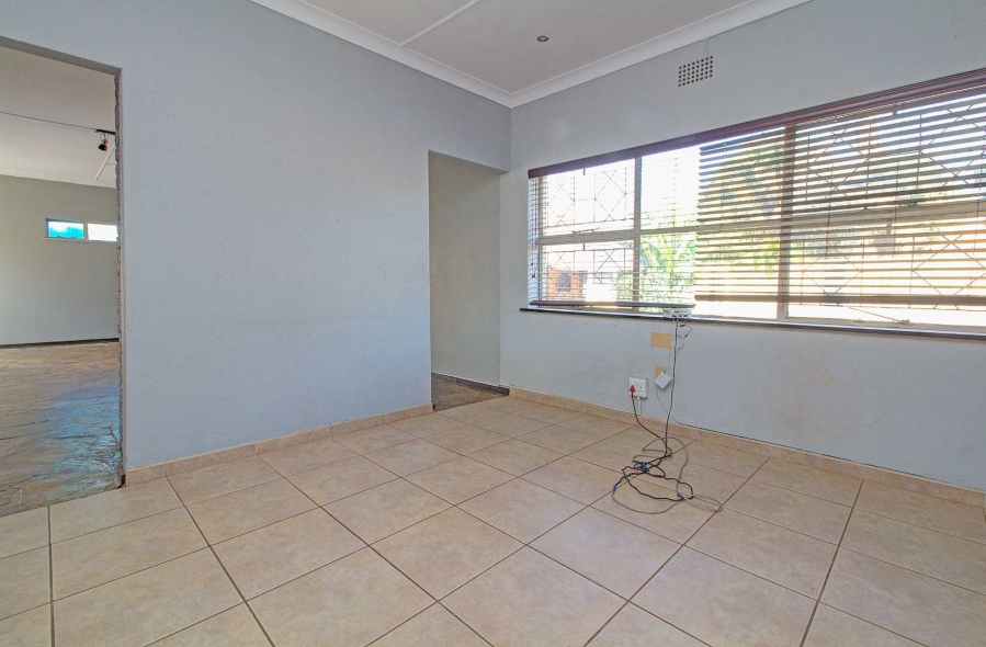 4 Bedroom Property for Sale in Horison Park Gauteng