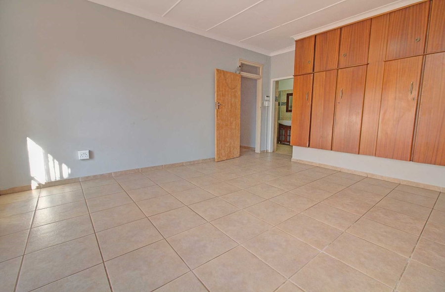 4 Bedroom Property for Sale in Horison Park Gauteng