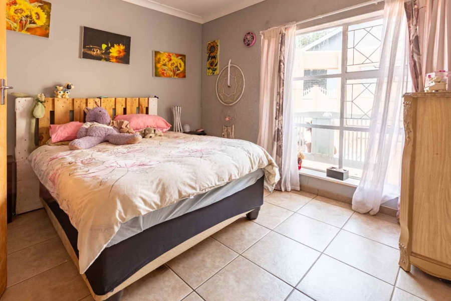 4 Bedroom Property for Sale in Horison Park Gauteng