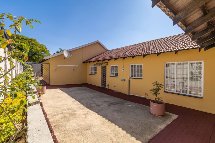 3 Bedroom Property for Sale in Bromhof Gauteng