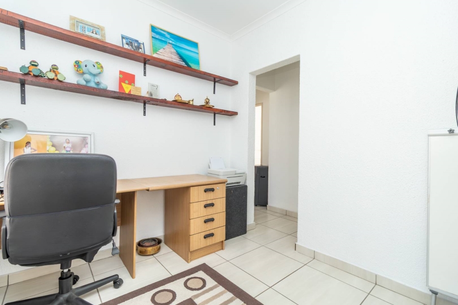 3 Bedroom Property for Sale in Bromhof Gauteng