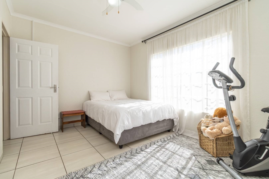 3 Bedroom Property for Sale in Bromhof Gauteng