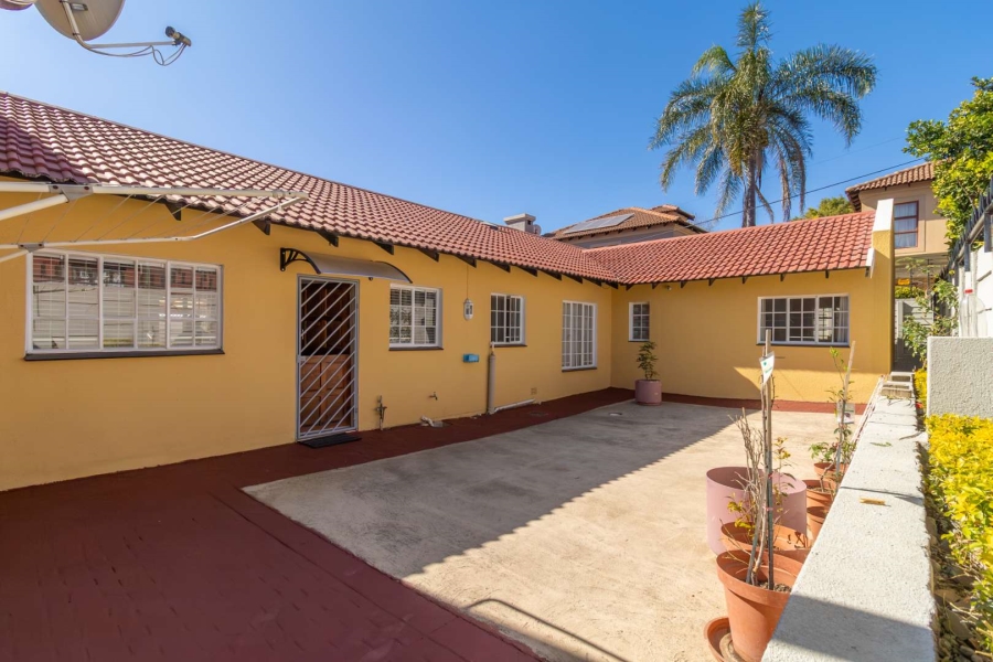 3 Bedroom Property for Sale in Bromhof Gauteng