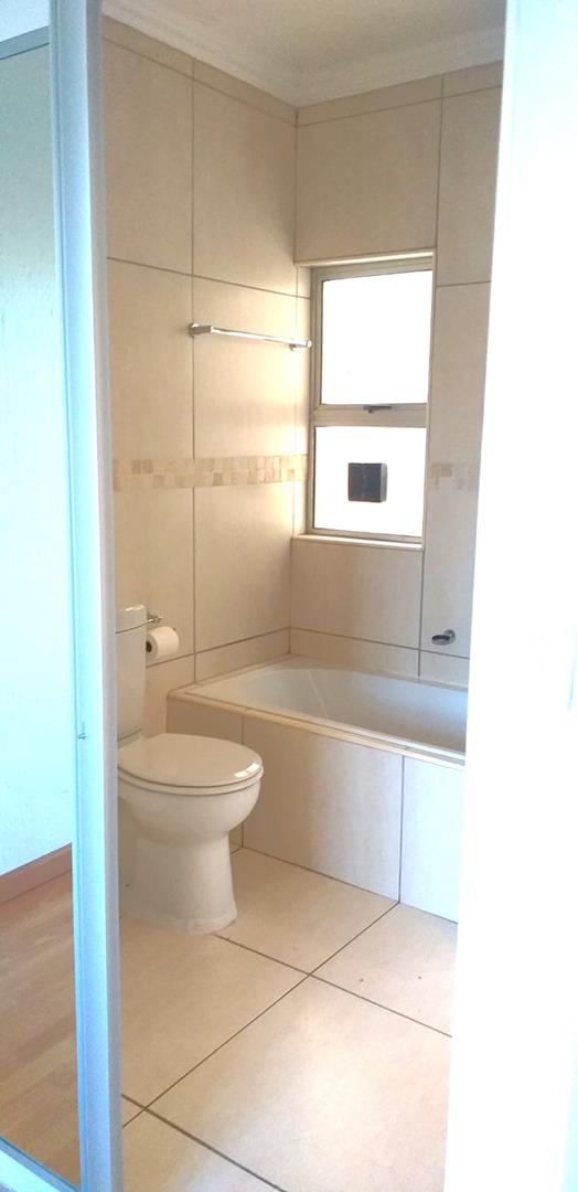 To Let 1 Bedroom Property for Rent in Highlands Gauteng