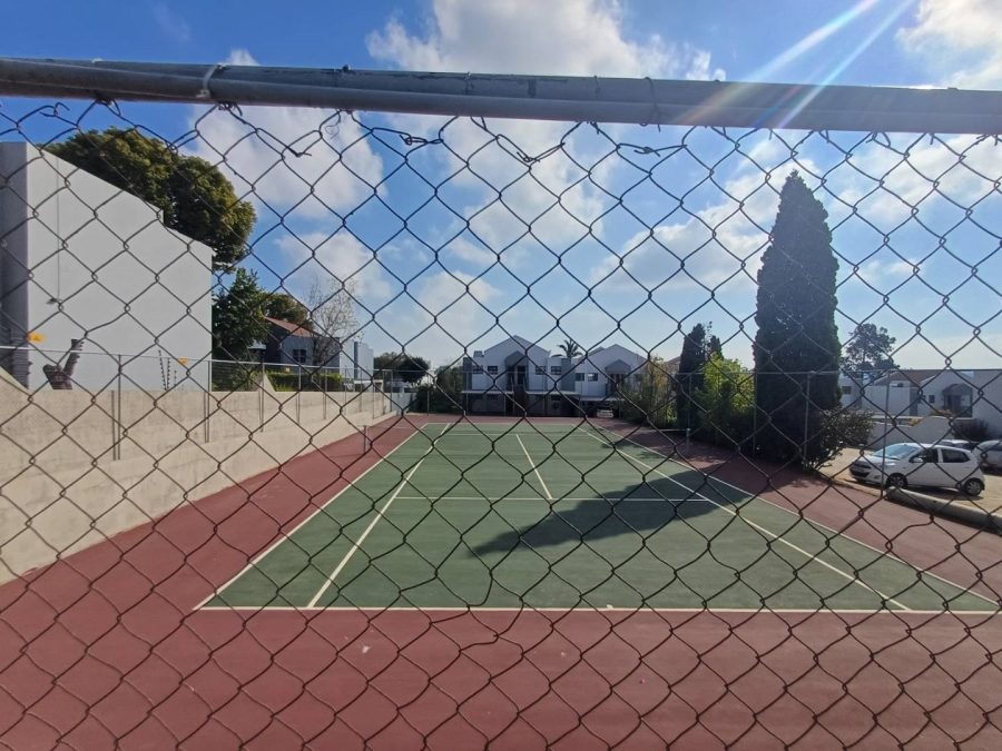 To Let 1 Bedroom Property for Rent in Morningside Manor Gauteng