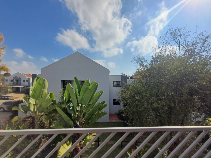 To Let 1 Bedroom Property for Rent in Morningside Manor Gauteng