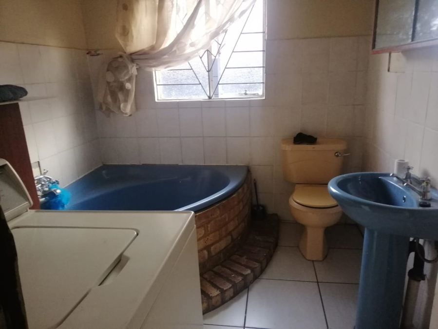 4 Bedroom Property for Sale in Mayberry Park Gauteng