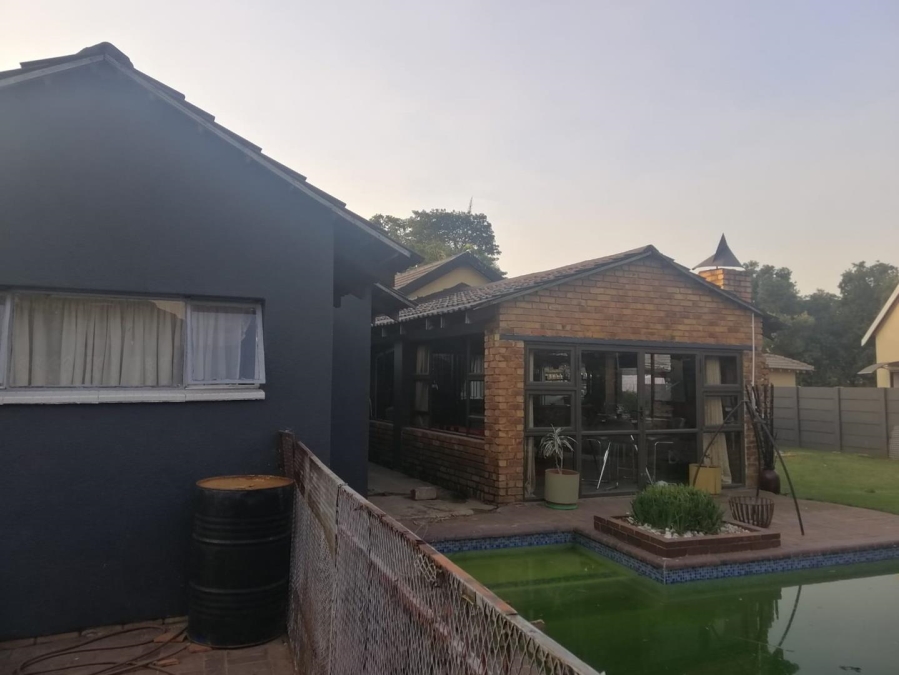 4 Bedroom Property for Sale in Mayberry Park Gauteng