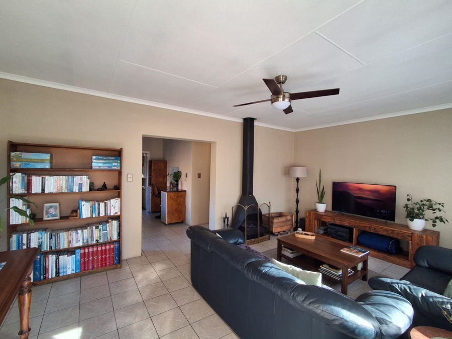 3 Bedroom Property for Sale in Brackenhurst Gauteng