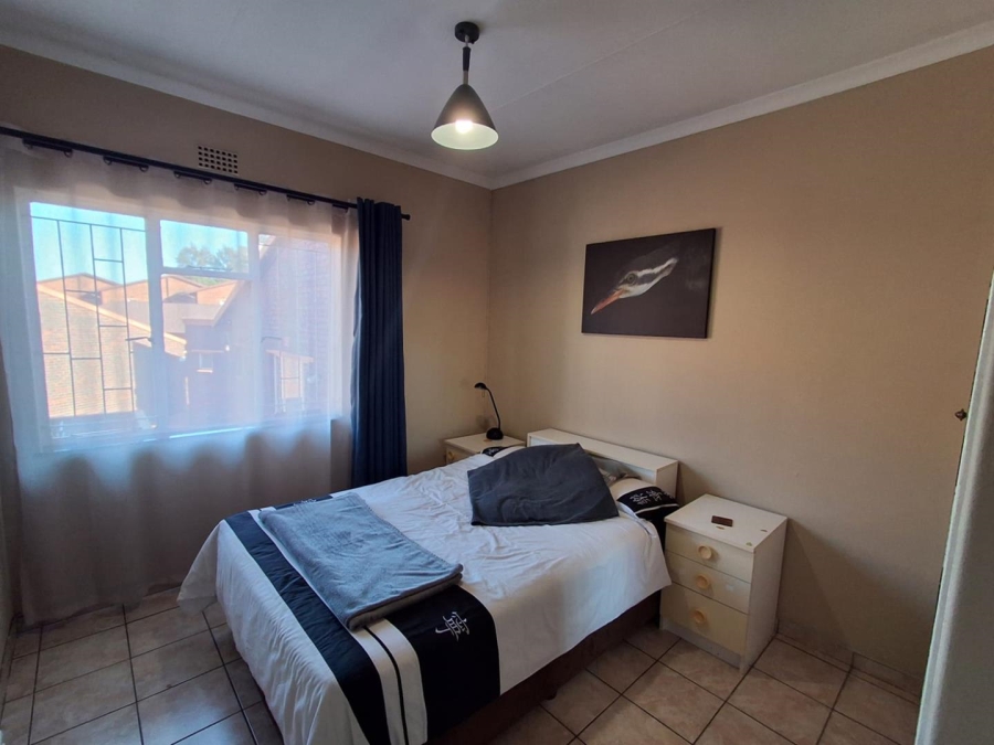 3 Bedroom Property for Sale in Brackenhurst Gauteng