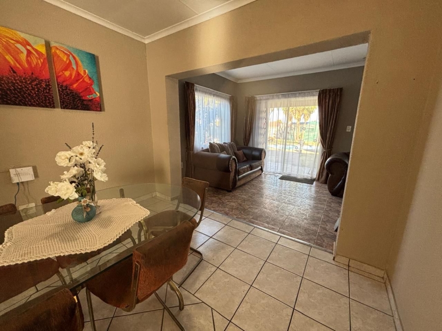 4 Bedroom Property for Sale in Mayberry Park Gauteng